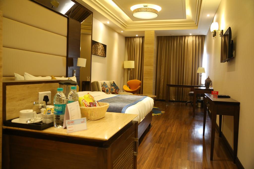 Oyo Premium Panchkula Sector 5酒店 客房 照片
